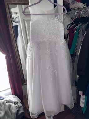 White Floral Appliqué Girls' Formal Tulle Dress